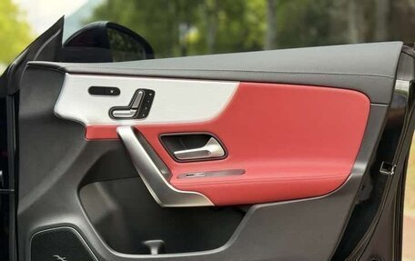 Mercedes-Benz CLA AMG, 2022 год, 4 770 000 рублей, 19 фотография