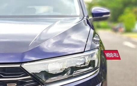 Volkswagen T-Roc I, 2022 год, 1 600 000 рублей, 3 фотография