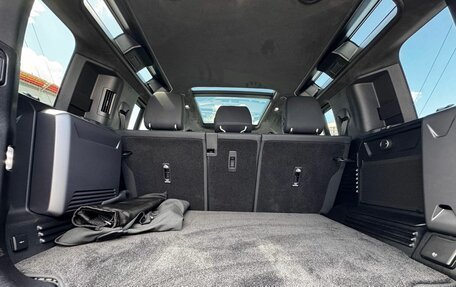 Land Rover Defender II, 2025 год, 33 900 000 рублей, 13 фотография
