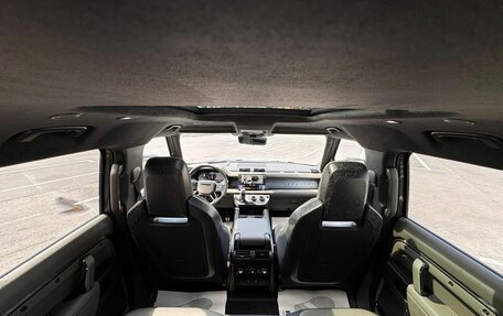 Land Rover Defender II, 2025 год, 33 900 000 рублей, 24 фотография