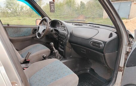 Chevrolet Niva I рестайлинг, 2004 год, 315 000 рублей, 11 фотография