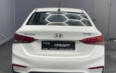 Hyundai Solaris II рестайлинг, 2018 год, 1 050 000 рублей, 5 фотография