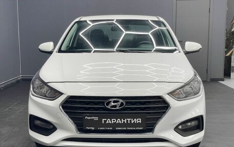 Hyundai Solaris II рестайлинг, 2018 год, 1 050 000 рублей, 2 фотография