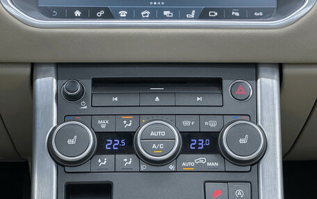 Land Rover Range Rover Evoque I, 2016 год, 2 800 000 рублей, 22 фотография
