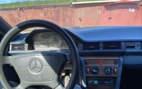 Mercedes-Benz W124, 1989 год, 500 000 рублей, 5 фотография