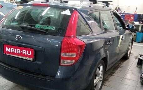 KIA cee'd I рестайлинг, 2010 год, 670 000 рублей, 3 фотография