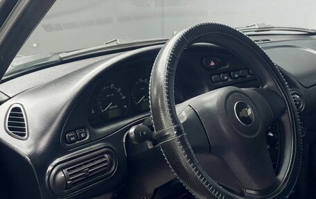 Chevrolet Niva I рестайлинг, 2018 год, 880 000 рублей, 8 фотография