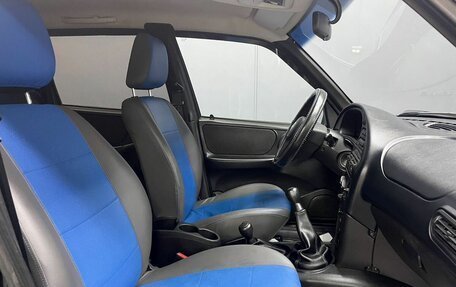 Chevrolet Niva I рестайлинг, 2018 год, 880 000 рублей, 11 фотография