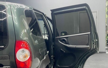 Chevrolet Niva I рестайлинг, 2018 год, 880 000 рублей, 16 фотография