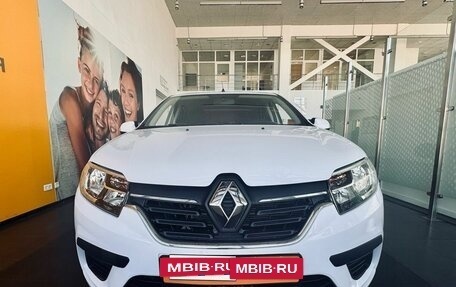 Renault Logan II, 2019 год, 999 000 рублей, 2 фотография