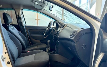 Renault Logan II, 2019 год, 999 000 рублей, 11 фотография