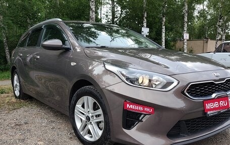 KIA cee'd III, 2019 год, 1 950 000 рублей, 5 фотография