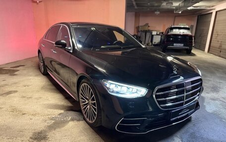 Mercedes-Benz S-Класс, 2023 год, 25 500 000 рублей, 2 фотография
