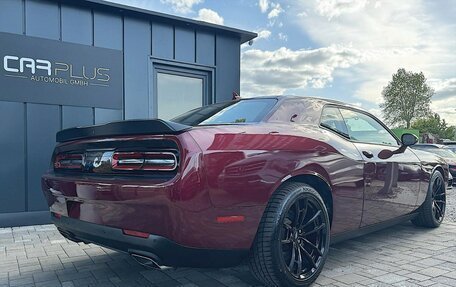 Dodge Challenger III рестайлинг 2, 2022 год, 8 470 000 рублей, 4 фотография