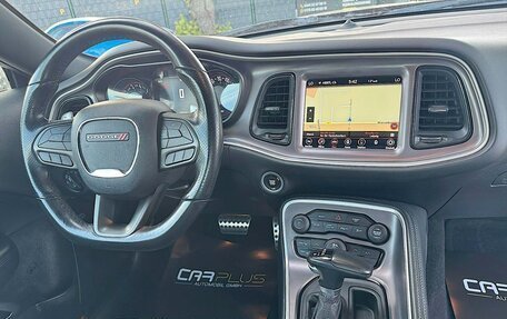 Dodge Challenger III рестайлинг 2, 2022 год, 8 470 000 рублей, 12 фотография