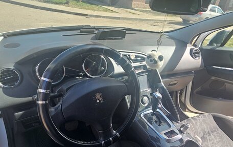 Peugeot 3008 I рестайлинг, 2012 год, 900 000 рублей, 9 фотография