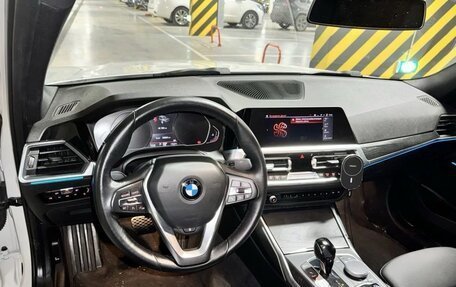 BMW 3 серия, 2021 год, 1 300 000 рублей, 4 фотография