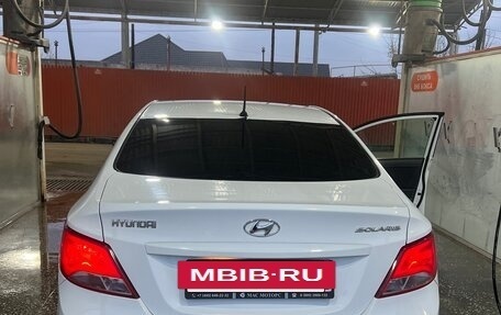 Hyundai Solaris II рестайлинг, 2015 год, 990 000 рублей, 5 фотография