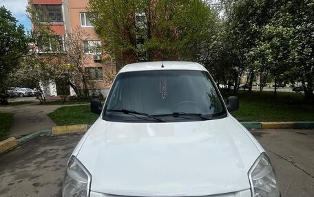 Peugeot Partner II рестайлинг 2, 2011 год, 520 000 рублей, 8 фотография