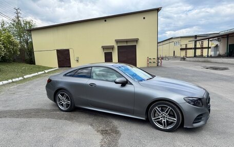 Mercedes-Benz E-Класс, 2019 год, 5 800 000 рублей, 2 фотография