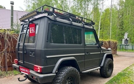 Mercedes-Benz G-Класс W463 рестайлинг _ii, 1997 год, 3 000 000 рублей, 2 фотография