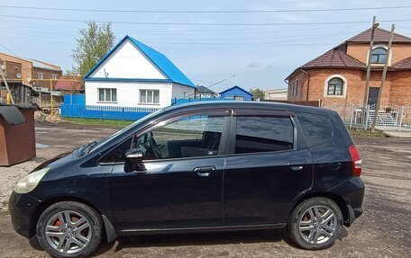 Honda Jazz I рестайлинг, 2006 год, 630 000 рублей, 17 фотография