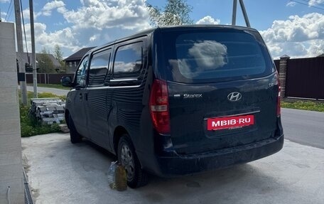 Hyundai Grand Starex Grand Starex I рестайлинг 2, 2008 год, 850 000 рублей, 14 фотография