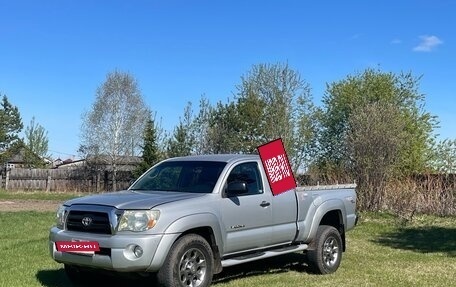 Toyota Tacoma III, 2007 год, 2 500 000 рублей, 2 фотография