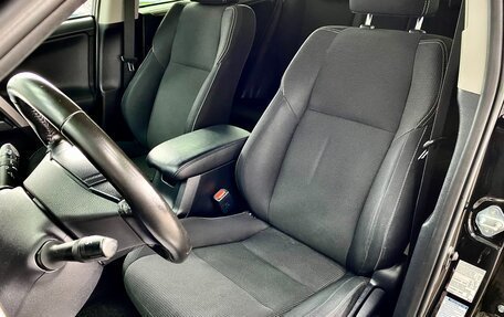 Toyota RAV4, 2017 год, 2 699 000 рублей, 27 фотография