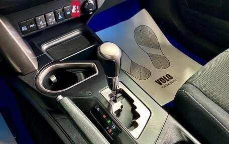 Toyota RAV4, 2017 год, 2 699 000 рублей, 26 фотография