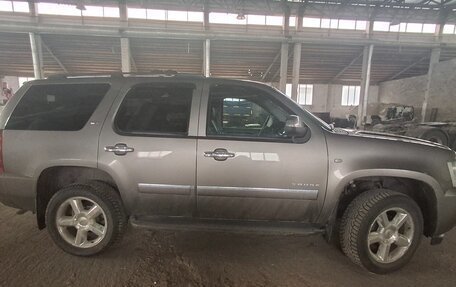 Chevrolet Tahoe III, 2013 год, 3 700 000 рублей, 5 фотография