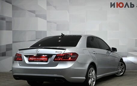 Mercedes-Benz E-Класс, 2011 год, 1 995 000 рублей, 6 фотография