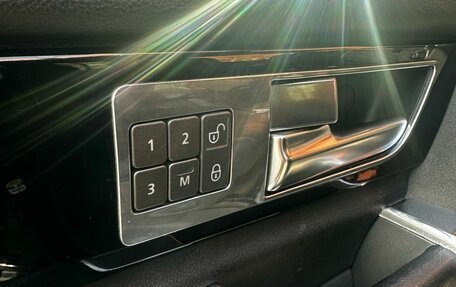 Land Rover Discovery IV, 2010 год, 1 499 000 рублей, 14 фотография
