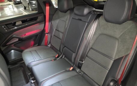 Porsche Cayenne III, 2025 год, 24 870 000 рублей, 15 фотография
