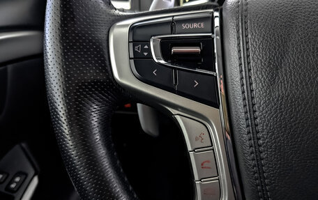 Mitsubishi Pajero Sport III рестайлинг, 2019 год, 3 250 000 рублей, 27 фотография