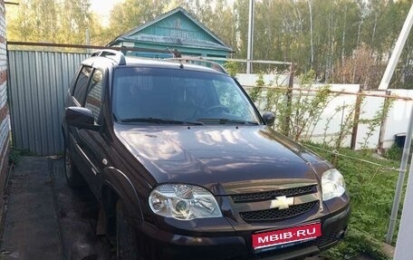 Chevrolet Niva I рестайлинг, 2011 год, 450 000 рублей, 1 фотография