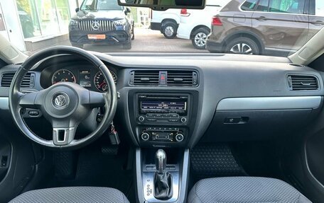 Volkswagen Jetta VI, 2012 год, 1 199 000 рублей, 10 фотография