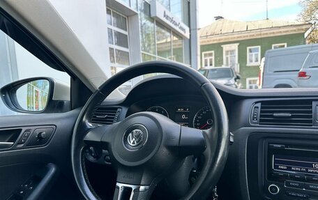 Volkswagen Jetta VI, 2012 год, 1 199 000 рублей, 12 фотография
