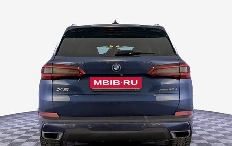 BMW X5, 2019 год, 6 100 000 рублей, 6 фотография