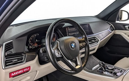 BMW X5, 2019 год, 6 100 000 рублей, 15 фотография