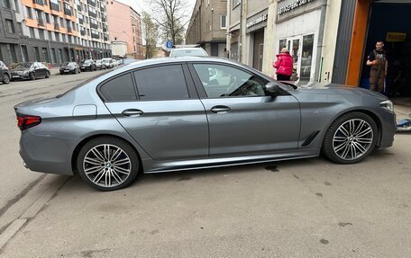 BMW 5 серия, 2019 год, 5 390 000 рублей, 6 фотография