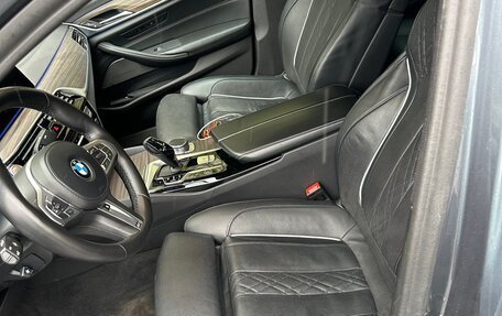 BMW 5 серия, 2019 год, 5 390 000 рублей, 14 фотография