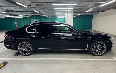 BMW 7 серия, 2019 год, 6 349 000 рублей, 9 фотография