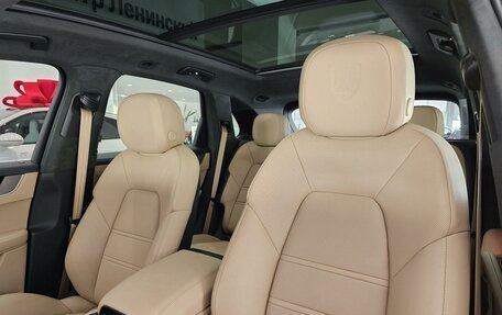 Porsche Cayenne III, 2024 год, 20 980 000 рублей, 8 фотография