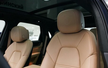 Porsche Cayenne III, 2024 год, 20 980 000 рублей, 16 фотография