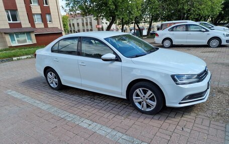 Volkswagen Jetta VI, 2018 год, 1 470 000 рублей, 2 фотография
