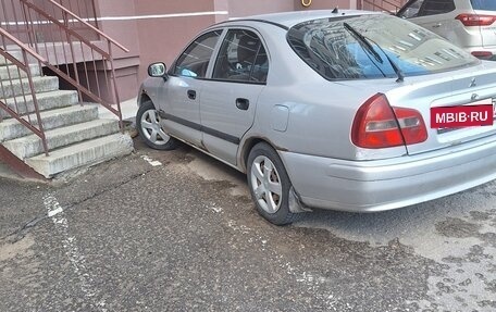 Mitsubishi Carisma I, 2003 год, 225 000 рублей, 2 фотография