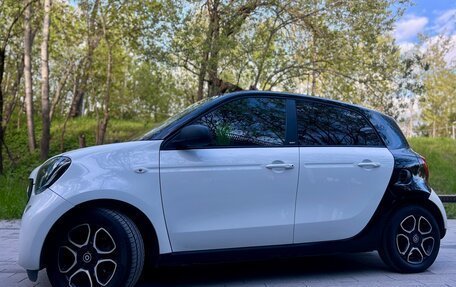 Smart Forfour II, 2016 год, 920 000 рублей, 4 фотография