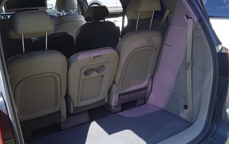 KIA Carnival III, 2015 год, 2 450 000 рублей, 15 фотография