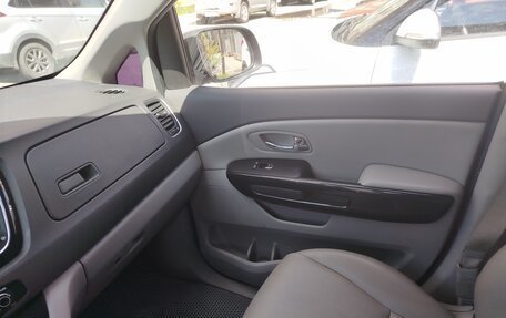 KIA Carnival III, 2015 год, 2 450 000 рублей, 21 фотография